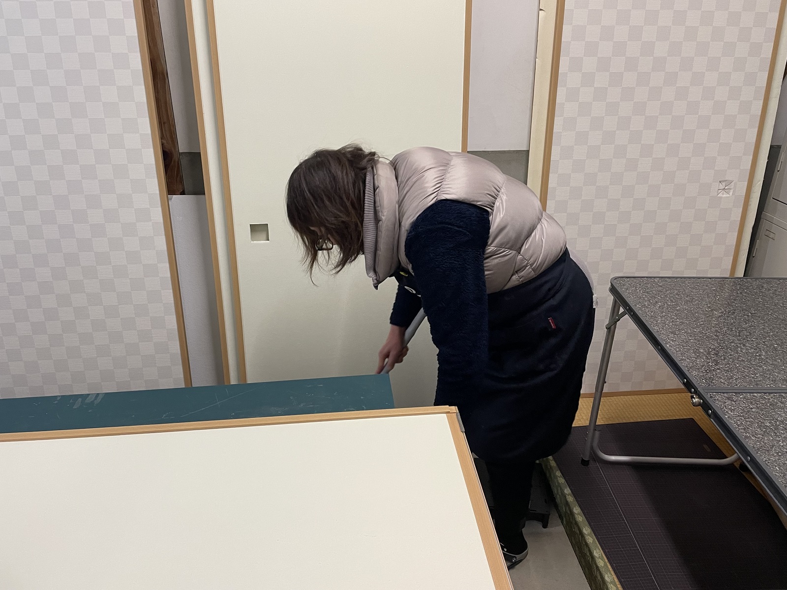 安城市の襖・障子・網戸・畳の張替え　手張り表具職人の店 和紙屋（かずしや）安城北店