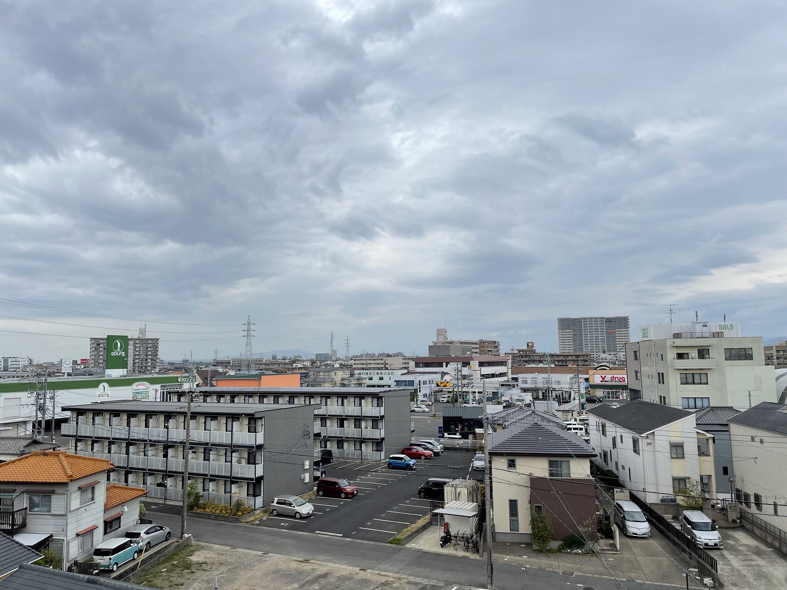 安城市の襖・障子・網戸・畳の張替え　手張り表具職人の店 和紙屋（かずしや）安城北店