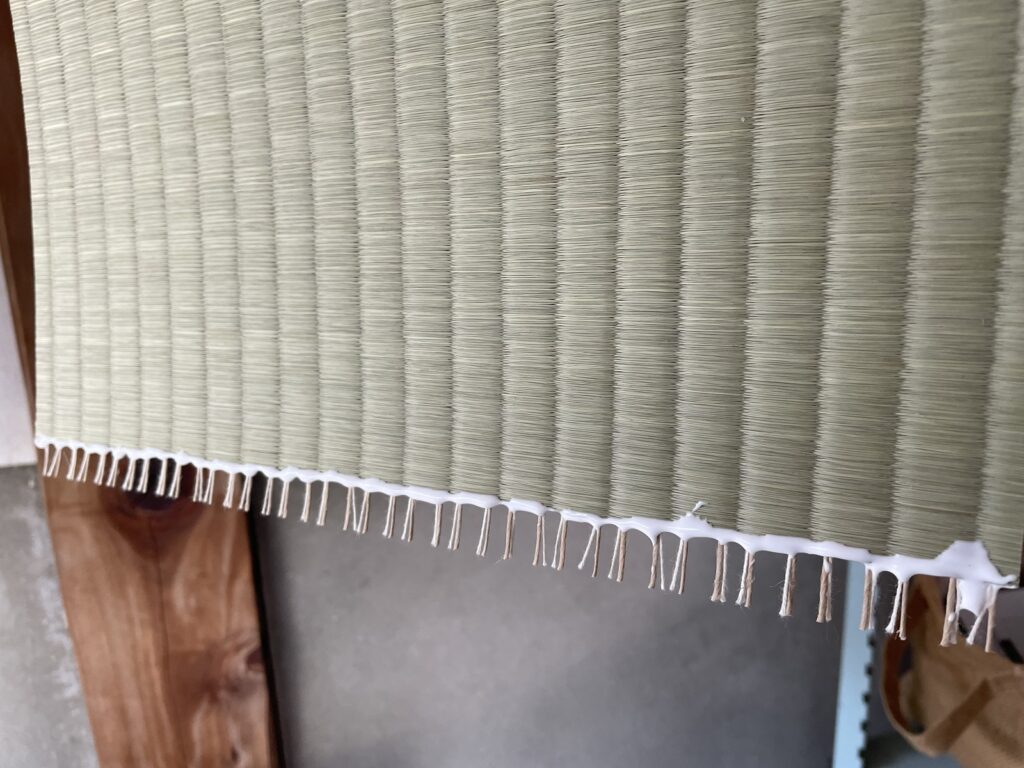 昨日から麻綿の畳サンプルを作っています。|安城市の襖・障子・網戸・畳の張替え　手張り表具職人の店 和紙屋（かずしや）安城北店