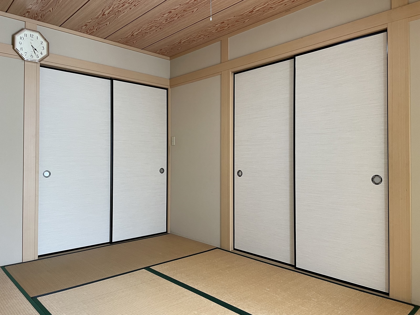 杉浦　豊孝様　襖にシミがあり、客間なので早く張り替えたかった。|安城市の襖・障子・網戸・畳の張替え　手張り表具職人の店 和紙屋（かずしや）安城北店