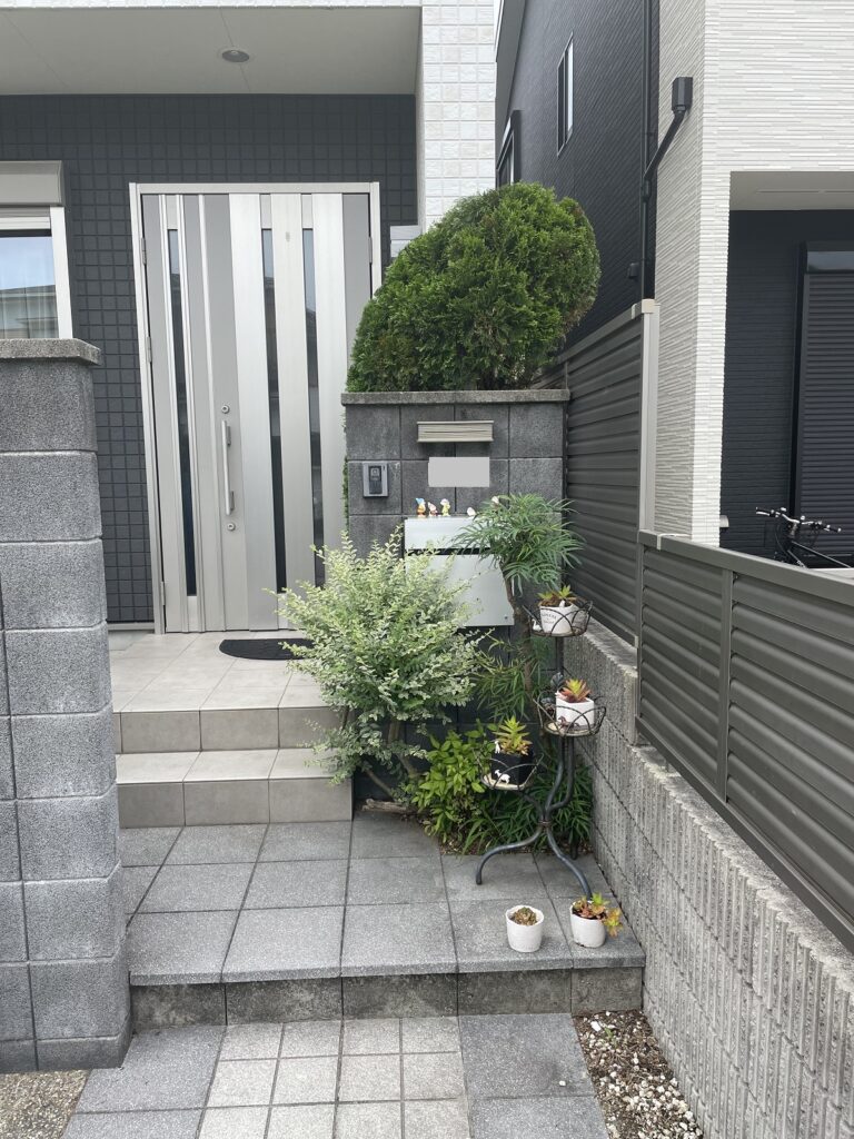 M.O様　庭木の剪定と伐採|安城市の襖・障子・網戸・畳の張替え　手張り表具職人の店 和紙屋（かずしや）安城北店