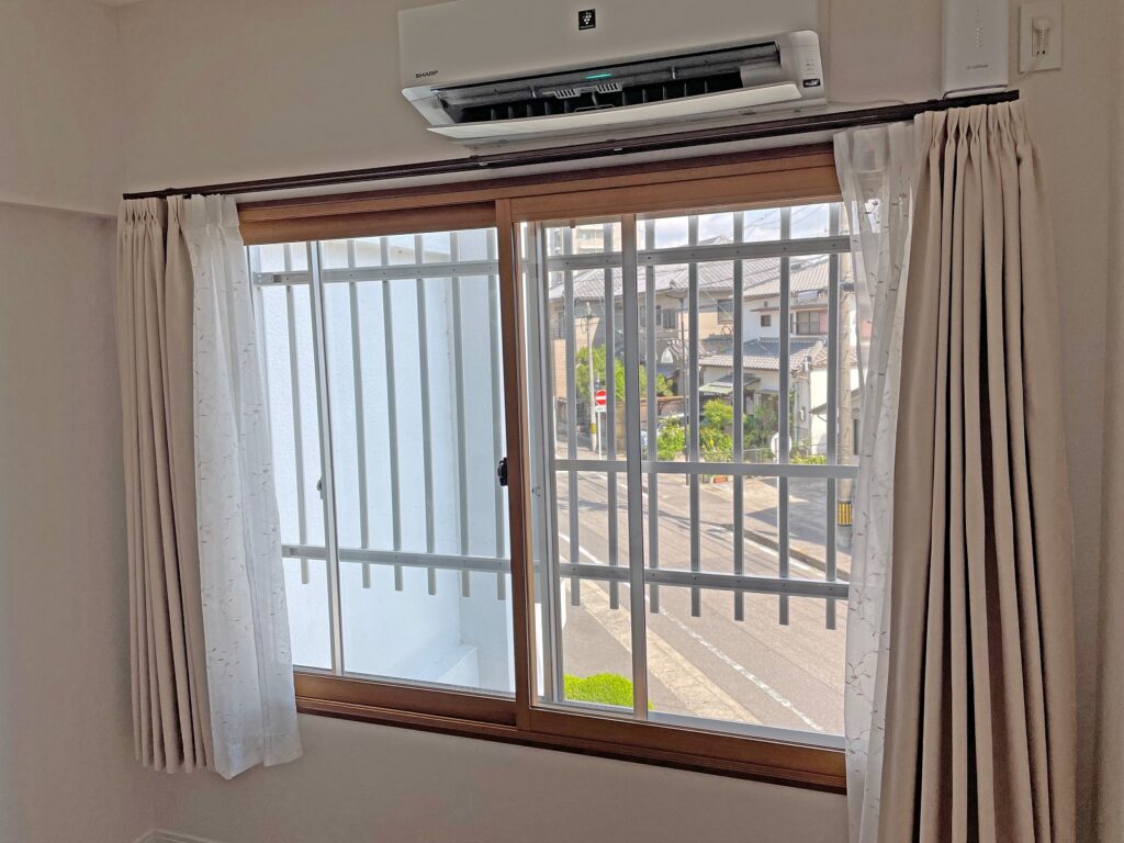 T.S様　古いマンションの網戸の張り替えだった為、スムーズに行かず、和紙屋さんの提案で プロのサッシ屋さんを紹介して頂き、無事に網戸を外す事ができました。|安城市の襖・障子・網戸・畳の張替え　手張り表具職人の店 和紙屋（かずしや）安城北店