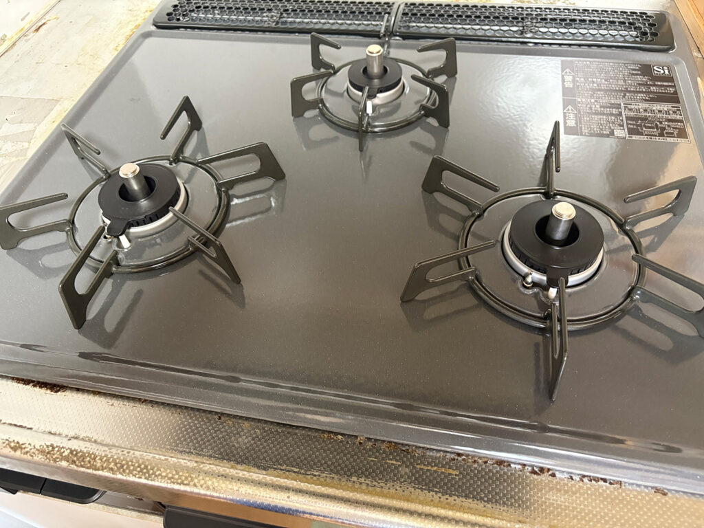 安城市　K様邸　ビルトインガスコンロの交換設置|安城市の襖・障子・網戸・畳の張替え　手張り表具職人の店 和紙屋（かずしや）安城北店