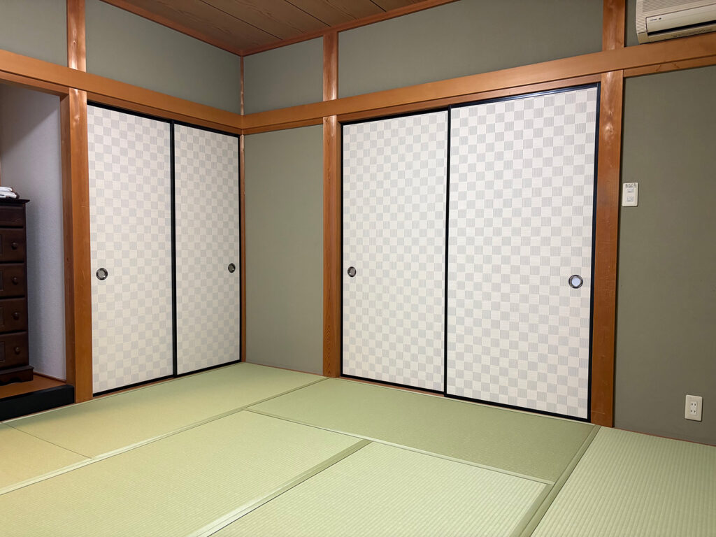 安城市　S様邸　襖、障子の張替えと畳の表替え|安城市の襖・障子・網戸・畳の張替え　手張り表具職人の店 和紙屋（かずしや）安城北店