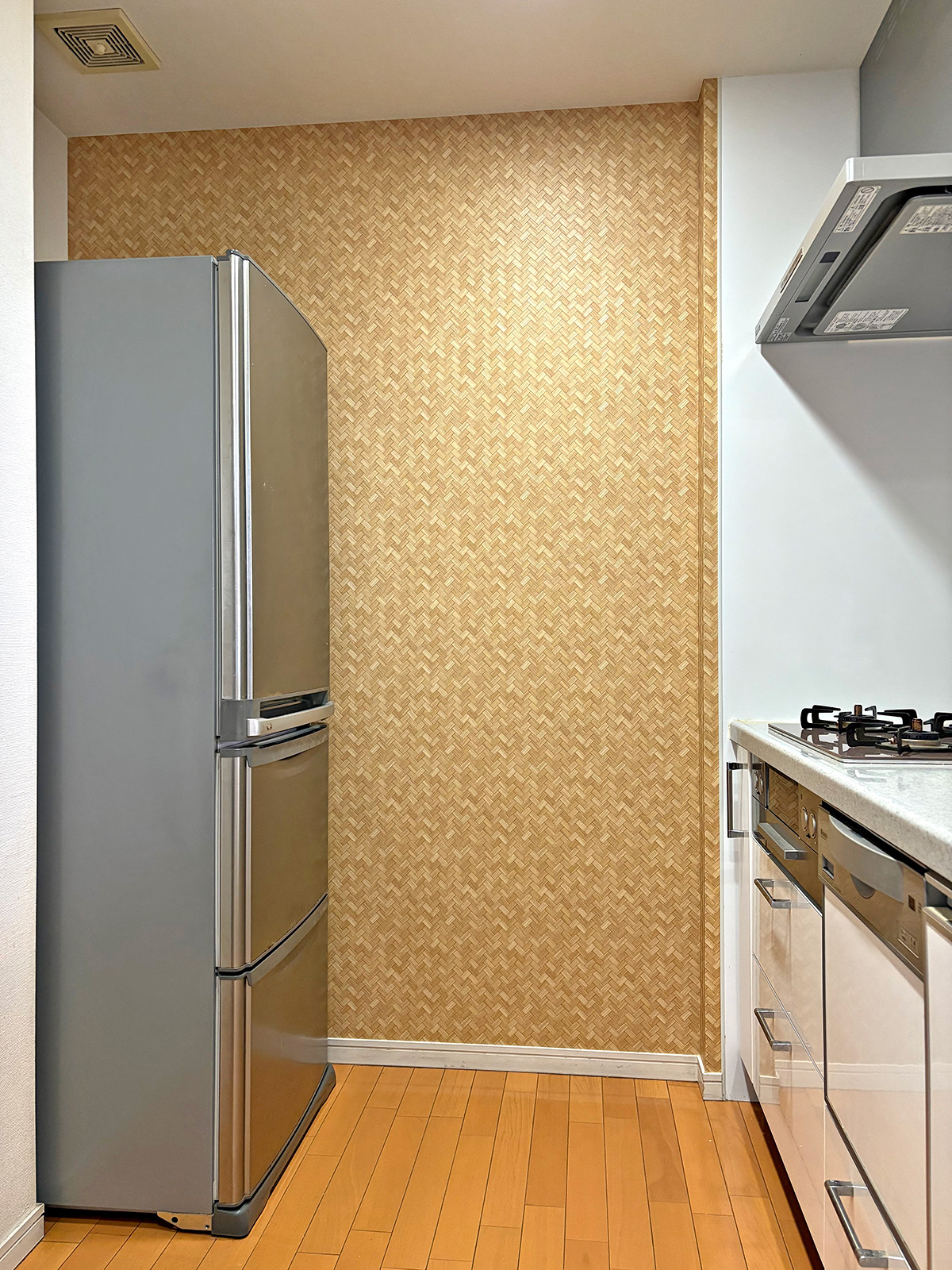 安城市の襖・障子・網戸・畳の張替え　手張り表具職人の店 和紙屋（かずしや）安城北店