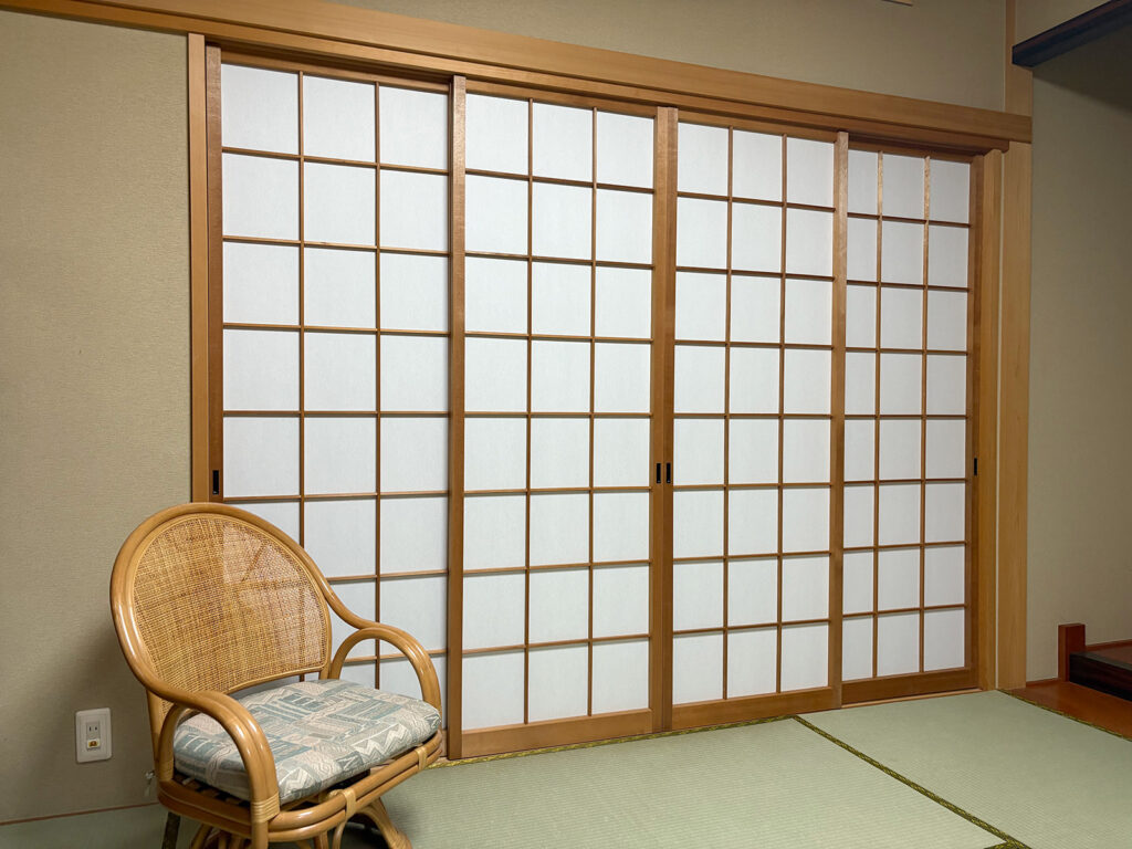 安城市　K.A様邸　ていねいなご説明があり、安心しました。|安城市の襖・障子・網戸・畳の張替え　手張り表具職人の店 和紙屋（かずしや）安城北店