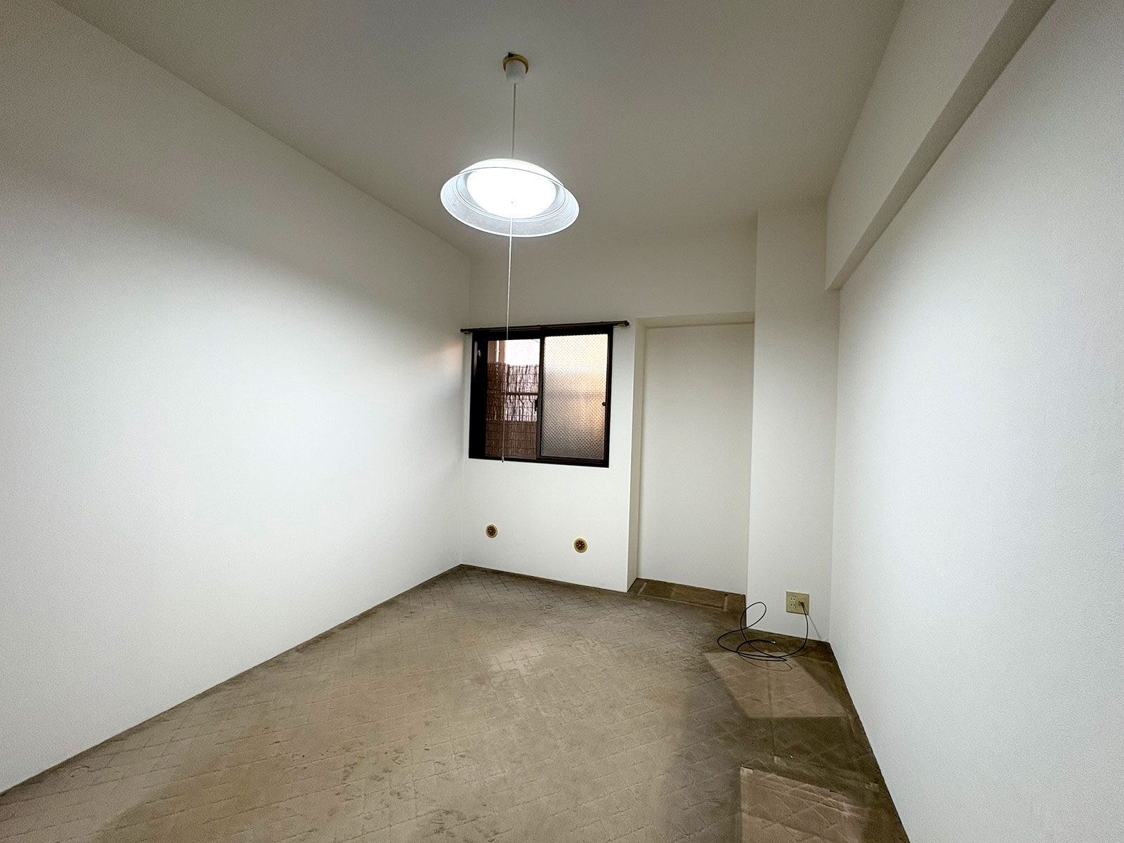 安城市の襖・障子・網戸・畳の張替え　手張り表具職人の店 和紙屋（かずしや）安城北店