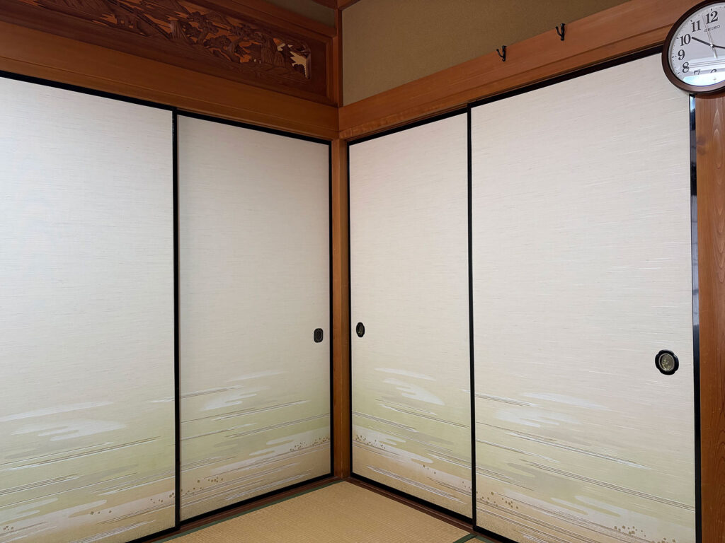 安城市　K様邸　襖の張替え|安城市の襖・障子・網戸・畳の張替え　手張り表具職人の店 和紙屋（かずしや）安城北店