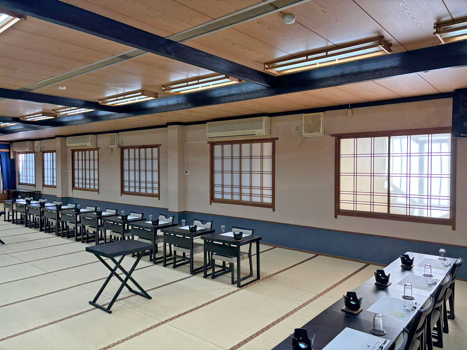 安城市　料亭 すず岡様　全ての広間の障子張替え|安城市の襖・障子・網戸・畳の張替え　手張り表具職人の店 和紙屋（かずしや）安城北店