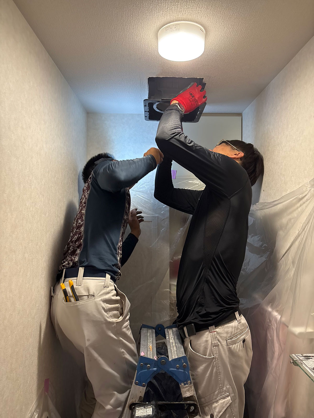 安城市の襖・障子・網戸・畳の張替え　手張り表具職人の店 和紙屋（かずしや）安城北店