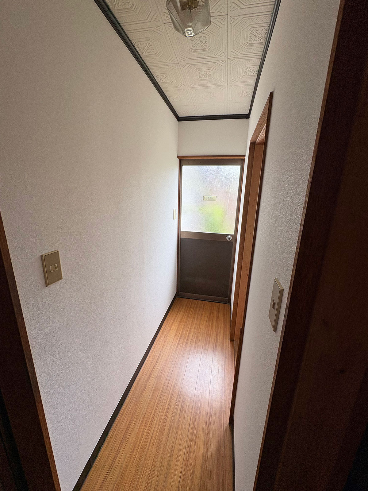 安城市の襖・障子・網戸・畳の張替え　顔が見える地元の店　和紙屋（かずしや）安城北店